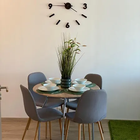 Apartment Zold Ido Apartman *
