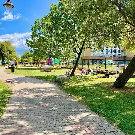 Zold Ido Apartman Apartment Siofok