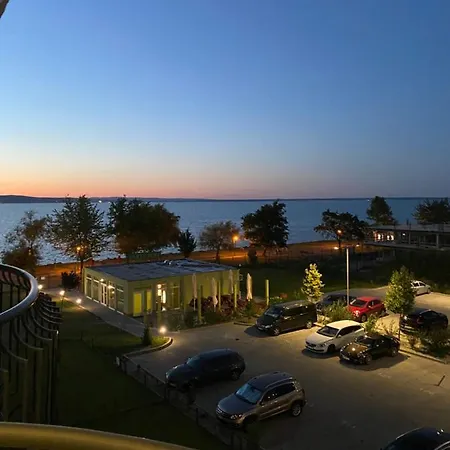 Apartment Zold Ido Apartman *
